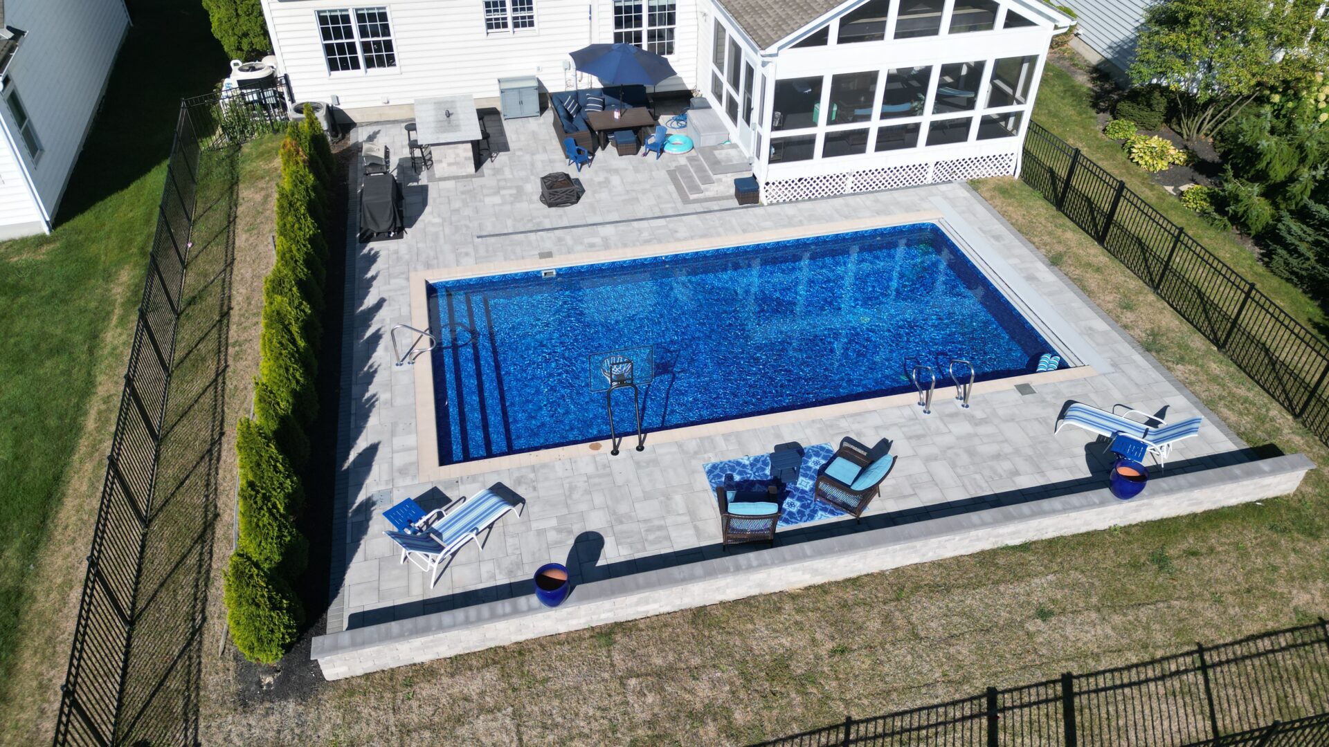 Pool 4